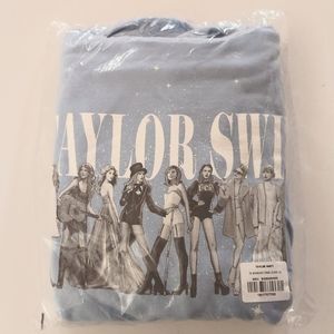 Taylor Swift Midnight ERAS TOUR Light Blue Hoodie Size L NEW